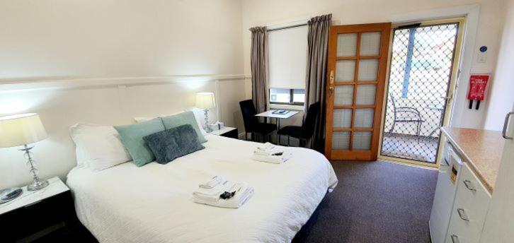 Coppers Hill Private Guest house Gloucester
